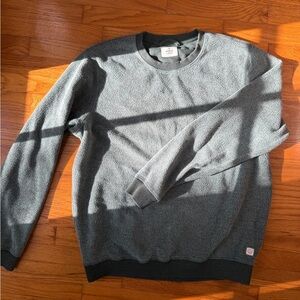 Mens green fuzzy sweatshirt